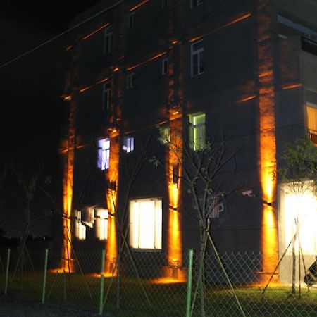 Minsuku B&B Taitung Екстер'єр фото
